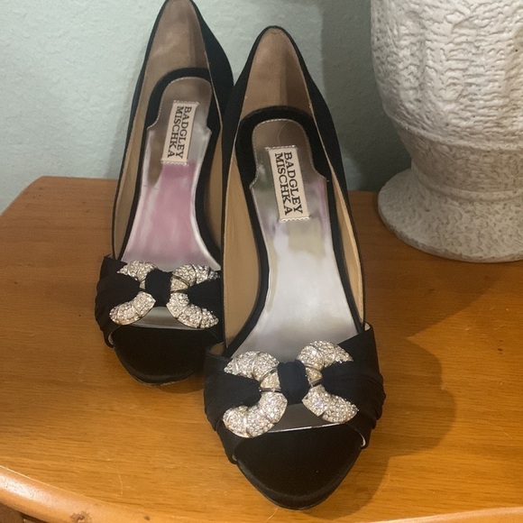 Badgley Mischka platinum women’s Janni, open toe pumps - Picture 2 of 6